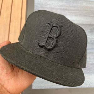 The Boston Red Sox Basic 59FIFTY New Era Fitted Cap 7 3/8